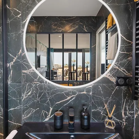 Village Naturiste - Xcape Sea View Luxe Apartament